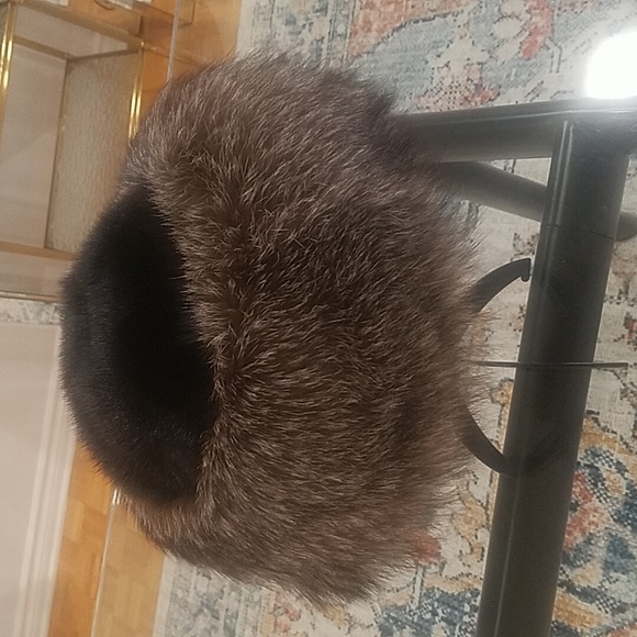 Genuine Mink & Fox Trim Fur Hat - Picture 5 of 13